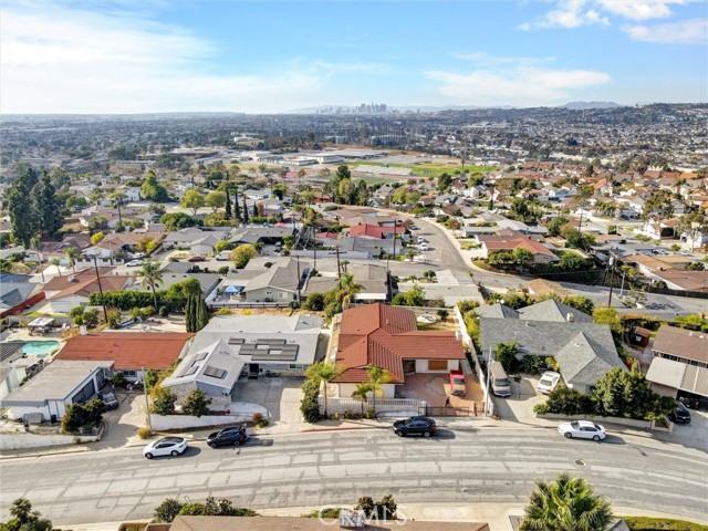 Detail Gallery Image 5 of 34 For 861 Marconi St, Montebello,  CA 90640 - 3 Beds | 3 Baths