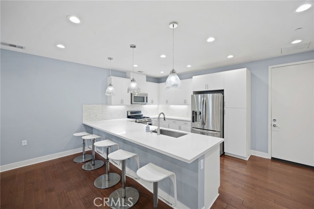 Detail Gallery Image 4 of 34 For 17 Piara St, Rancho Mission Viejo,  CA 92694 - 3 Beds | 2/1 Baths