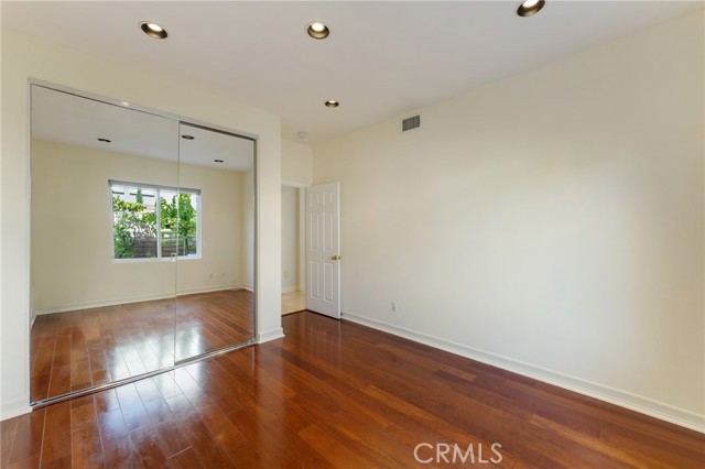 2528 N San Miguel Drive, Orange CA: https://media.crmls.org/medias/d6efda55-d37d-418f-a675-fd48196ee6a8.jpg