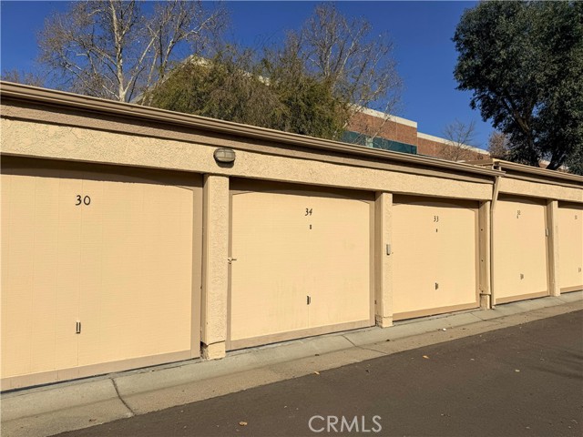 Detail Gallery Image 27 of 28 For 23921 Del Monte #34,  Valencia,  CA 91355 - 2 Beds | 2 Baths