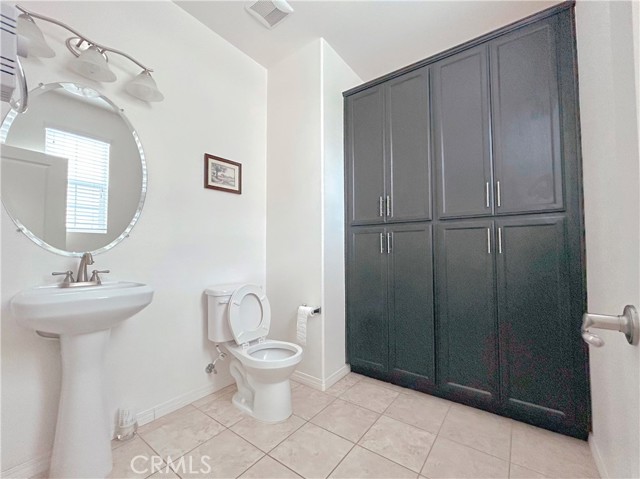 2911 S Via Belamaria, Ontario CA: https://media.crmls.org/medias/d6f1fbd7-2e0e-40ff-b867-0bb7af5b633d.jpg