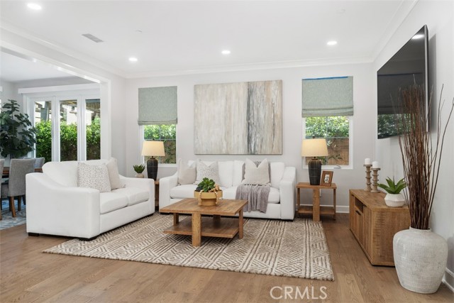 Detail Gallery Image 11 of 34 For 53 Painted Cameo, Irvine,  CA 92602 - 4 Beds | 4 Baths