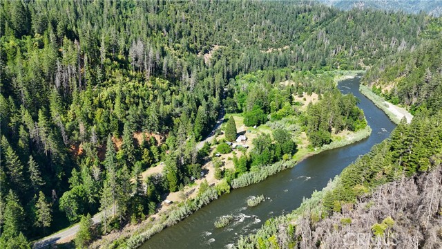 50721 State Highway 96, Klamath River CA: https://media.crmls.org/medias/d6f34a72-50b6-4338-8815-558e40edb8c0.jpg