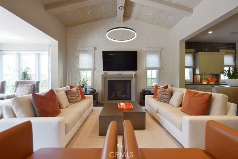 124 Candleglow, Irvine, CA 92602