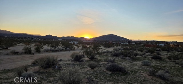 Front Image Thumbnail for CRJT25267927