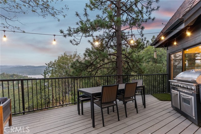 Detail Gallery Image 9 of 44 For 1148 Nadelhorn Dr, Lake Arrowhead,  CA 92352 - 4 Beds | 2/1 Baths