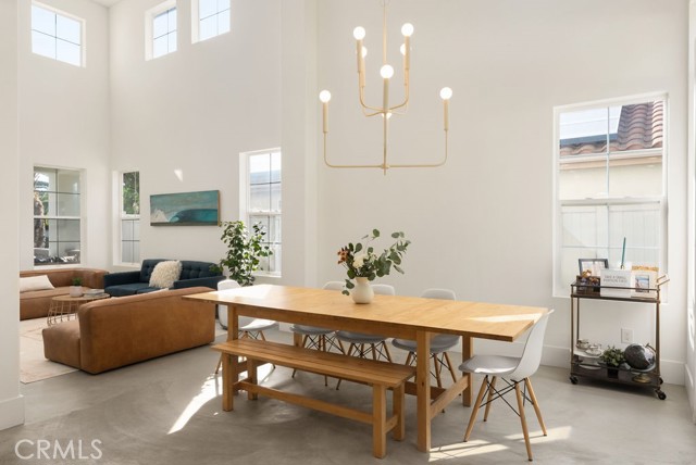 206 Gurrego, San Clemente CA: https://media.crmls.org/medias/d6f4144f-1d4f-42d5-90dc-82025605b81c.jpg