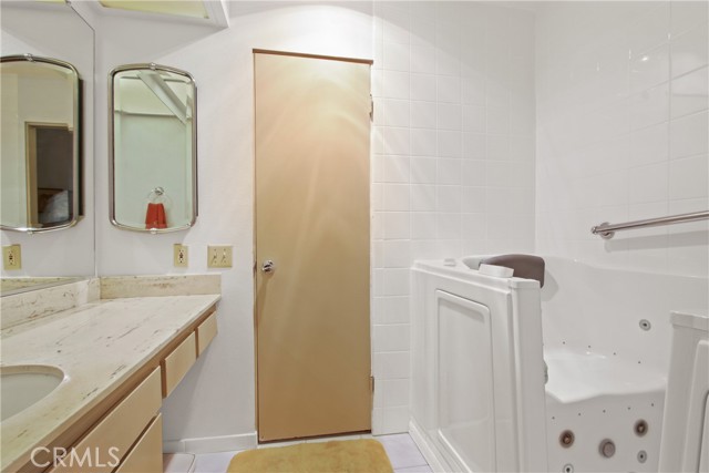 Detail Gallery Image 15 of 51 For 2235 W 25th St #122,  San Pedro,  CA 90732 - 2 Beds | 2/1 Baths
