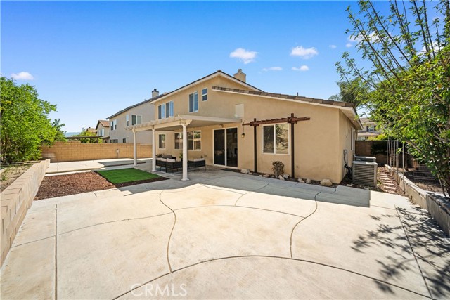 Detail Gallery Image 22 of 55 For 7626 Soaring Bird Ct, Corona,  CA 92880 - 5 Beds | 3 Baths