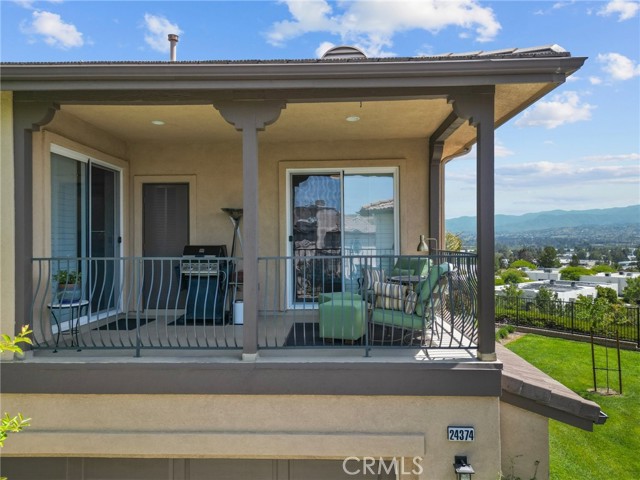 Detail Gallery Image 28 of 32 For 24370 Cavalini Pl, Valencia,  CA 91355 - 2 Beds | 2 Baths