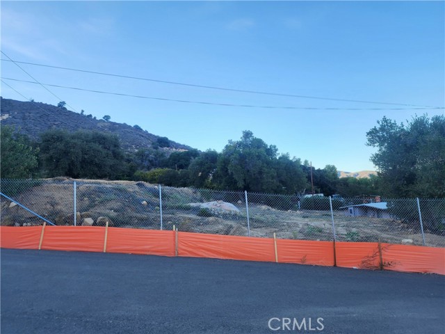 Detail Gallery Image 7 of 9 For 11 Bowmore Way, Lake Elsinore,  CA 92530 - – Beds | – Baths