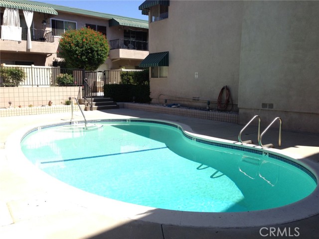 Detail Gallery Image 20 of 22 For 4533 Colbath Avenue #20,  Sherman Oaks,  CA 91423 - 1 Beds | 1 Baths