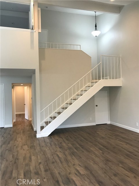 Detail Gallery Image 13 of 52 For 951 S Park Rim Cir, Anaheim Hills,  CA 92807 - 3 Beds | 2 Baths