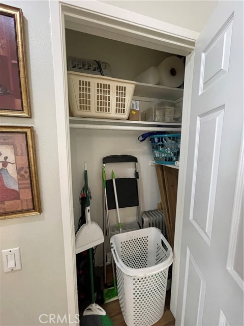5460 White Oak Avenue, Encino CA: https://media.crmls.org/medias/d6f7647f-c30f-418c-8124-a16539d49f2f.jpg