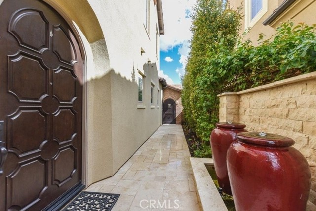 Detail Gallery Image 2 of 36 For 120 Long Fence, Irvine,  CA 92602 - 4 Beds | 4/1 Baths