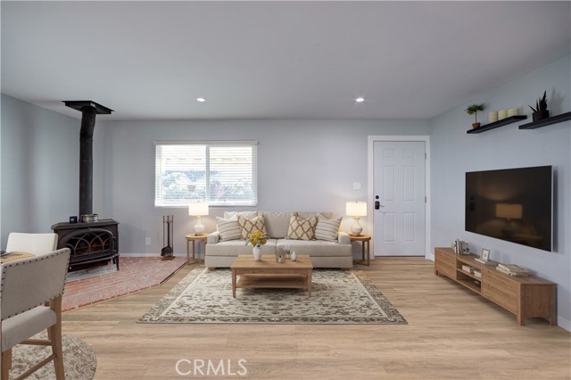 4920 Ranchita Vista Way, San Miguel CA: https://media.crmls.org/medias/d6f85c99-9533-4d58-a8a7-ba9effc78d1b.jpg