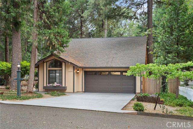 Detail Gallery Image 1 of 43 For 14592 Asheville Dr, Magalia,  CA 95954 - 2 Beds | 2 Baths