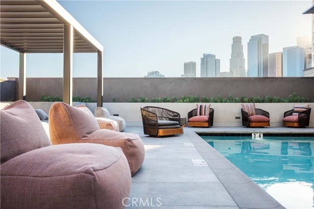 118 Astronaut Ellison S Onizuka Street, Los Angeles CA: https://media.crmls.org/medias/d6f9347e-d0fa-4124-bf58-43c2b9b5fa29.jpg