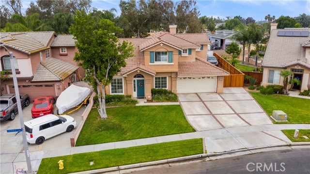 1348 Carriage Ln, Corona, CA 92878