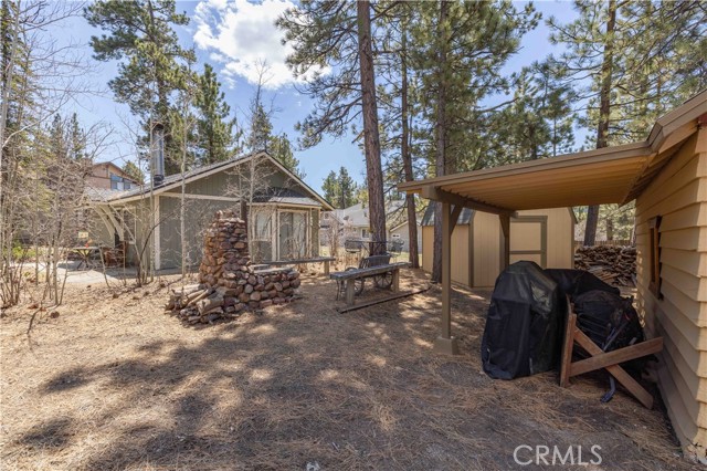Detail Gallery Image 25 of 40 For 39791 Forest, Big Bear Lake,  CA 92315 - 3 Beds | 2 Baths