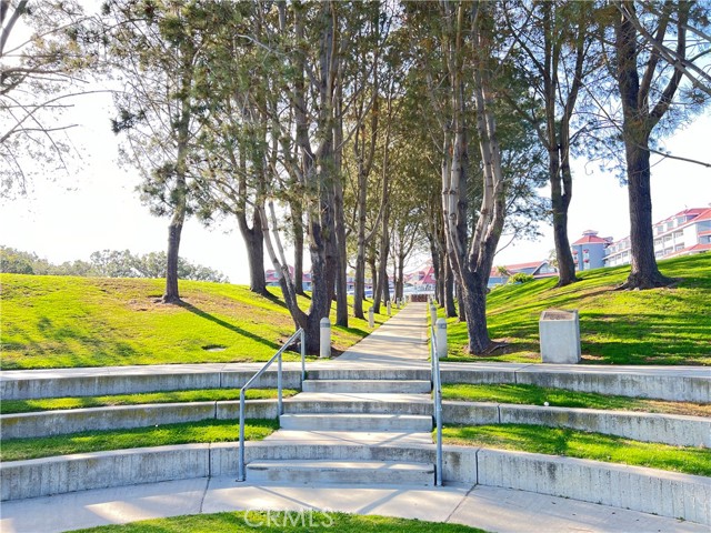 Detail Gallery Image 21 of 22 For 25091 La Cresta Dr #D,  Dana Point,  CA 92629 - 2 Beds | 1 Baths