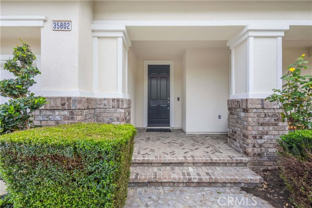 Detail Gallery Image 8 of 74 For 35802 Cherry Bark Way, Murrieta,  CA 92562 - 5 Beds | 4 Baths