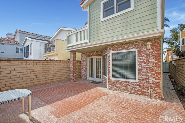 Detail Gallery Image 24 of 33 For 224 17th St, Huntington Beach,  CA 92648 - 4 Beds | 2/1 Baths