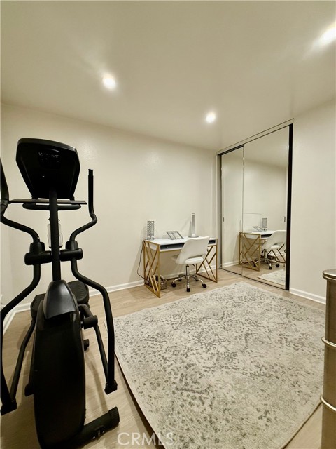 Detail Gallery Image 13 of 21 For 5720 Owensmouth #152,  Woodland Hills,  CA 91367 - 2 Beds | 1/1 Baths