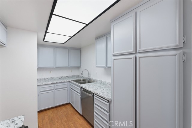 Detail Gallery Image 13 of 37 For 2116 Firewood Ct, San Bernardino,  CA 92404 - 2 Beds | 2 Baths