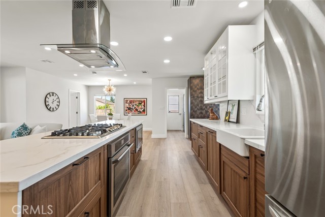 2116 E Thackery Street, West Covina CA: https://media.crmls.org/medias/d6fce048-278d-491e-b4ff-2961f1dc79c8.jpg