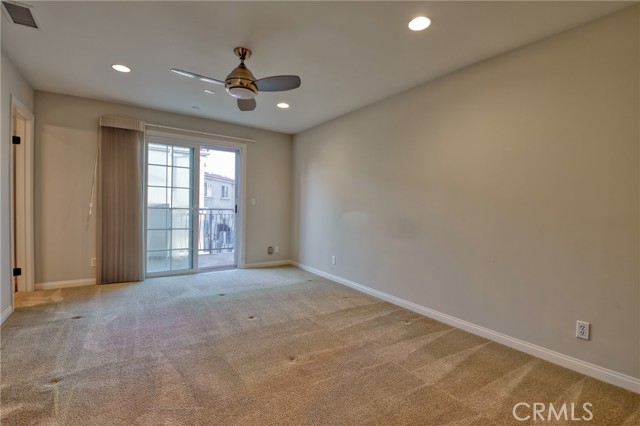 Detail Gallery Image 13 of 22 For 1021 Cravens Ave #15,  Torrance,  CA 90501 - 3 Beds | 2/1 Baths