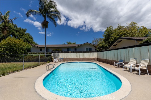 Detail Gallery Image 25 of 29 For 815 Cieneguitas Rd, Santa Barbara,  CA 93110 - 2 Beds | 2 Baths