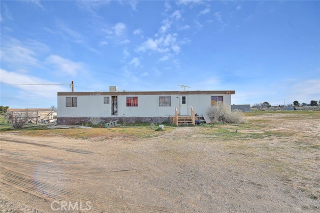 Detail Gallery Image 57 of 75 For 11077 Valle Vista Rd, Phelan,  CA 92371 - 5 Beds | 3/1 Baths