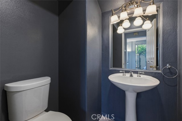 Detail Gallery Image 24 of 42 For 43 Del Carlo, Irvine,  CA 92606 - 3 Beds | 2/1 Baths