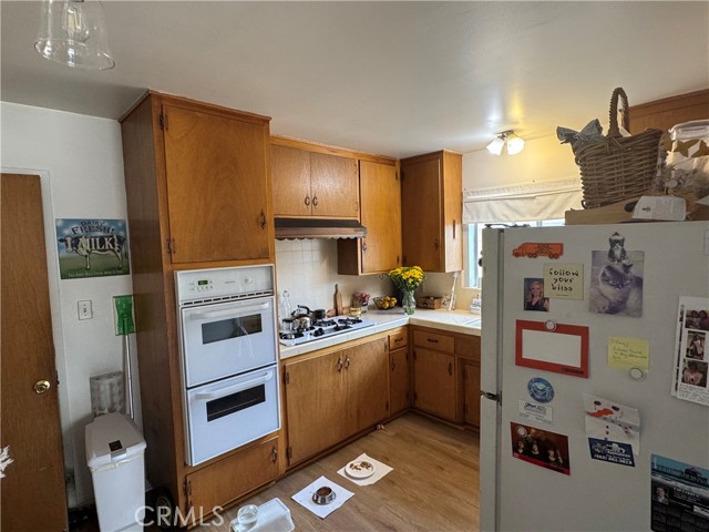 Detail Gallery Image 28 of 33 For 10540 Bogardus Ave, Whittier,  CA 90603 - 5 Beds | 2/1 Baths