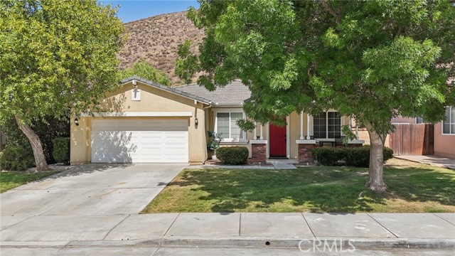 27872 Almont Way, Menifee CA: https://media.crmls.org/medias/d6ff02d7-b40c-4af8-b917-476119ced8f4.jpg