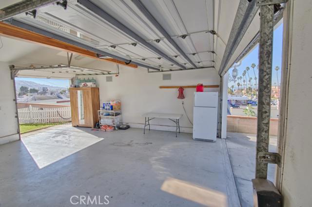 304 Avenue E, Redondo Beach, California 90277, 6 Bedrooms Bedrooms, ,4 BathroomsBathrooms,Residential,Sold,Avenue E,SB13009871