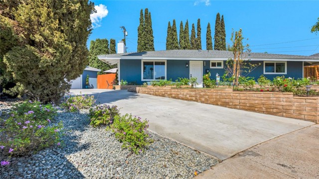18701 Piper Place, Yorba Linda CA: https://media.crmls.org/medias/d6ffc13f-73a1-48c4-be70-9ef3ea5adbdf.jpg