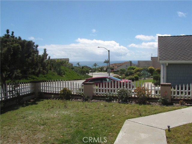 Detail Gallery Image 2 of 14 For 3009 Calle Frontera, San Clemente,  CA 92673 - 5 Beds | 2/1 Baths