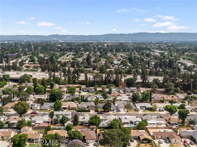 11012 Montgomery Avenue, Granada Hills CA: https://media.crmls.org/medias/d701e1c2-9640-46e2-97dd-ee92e6e89da7.jpg
