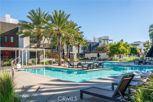 Detail Gallery Image 31 of 34 For 159 Waypoint, Tustin,  CA 92782 - 3 Beds | 2/1 Baths