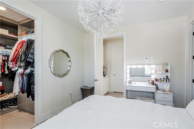 20532 W Birmingham Way, Porter Ranch CA: https://media.crmls.org/medias/d7025b29-8224-4d9a-8693-9f7366db7050.jpg