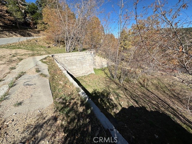 Detail Gallery Image 22 of 31 For 2379 Chicago Dr, Running Springs,  CA 92382 - – Beds | – Baths