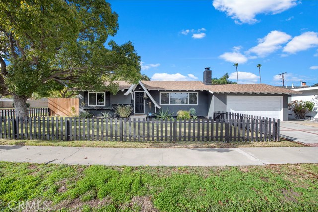 2507 Fordham Dr, Costa Mesa, CA 92626