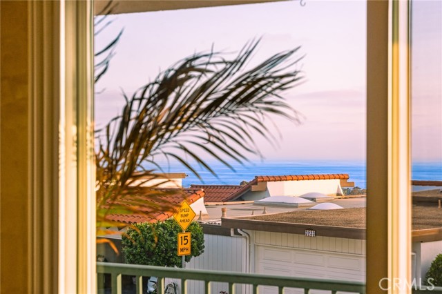 3736 Calle Casino, San Clemente CA: https://media.crmls.org/medias/d7048063-2875-42dd-afff-6c31dc5aa695.jpg