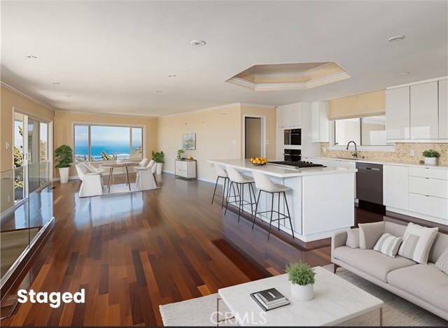 Detail Gallery Image 2 of 68 For 3311 Crownview Dr, Rancho Palos Verdes,  CA 90275 - 4 Beds | 3 Baths