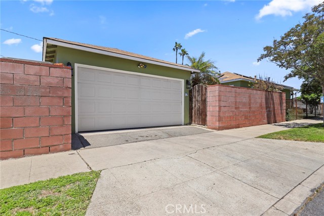Detail Gallery Image 34 of 35 For 11900 Covello St, North Hollywood,  CA 91605 - 2 Beds | 2 Baths