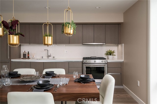380 Cordova Street, Pasadena CA: https://media.crmls.org/medias/d707b358-d039-40b8-bef1-76ab3afce3c1.jpg