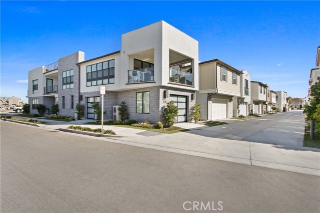 Image 10 of 74 For 208 Ocean Place