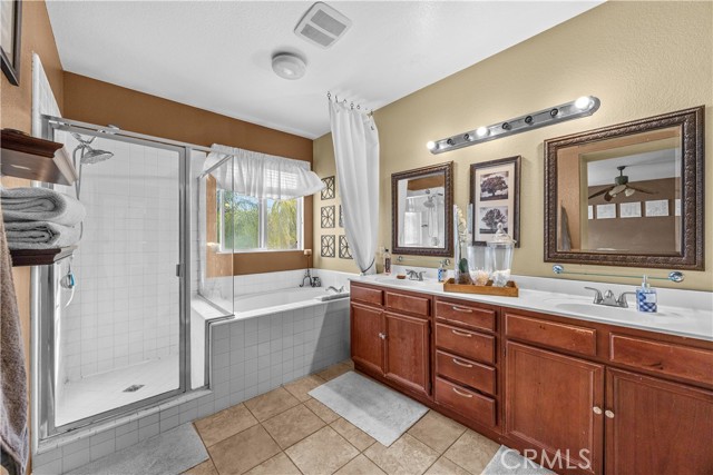 33727 verbena, Murrieta CA: https://media.crmls.org/medias/d70a10b9-be24-4368-9919-60a7aebabbb4.jpg
